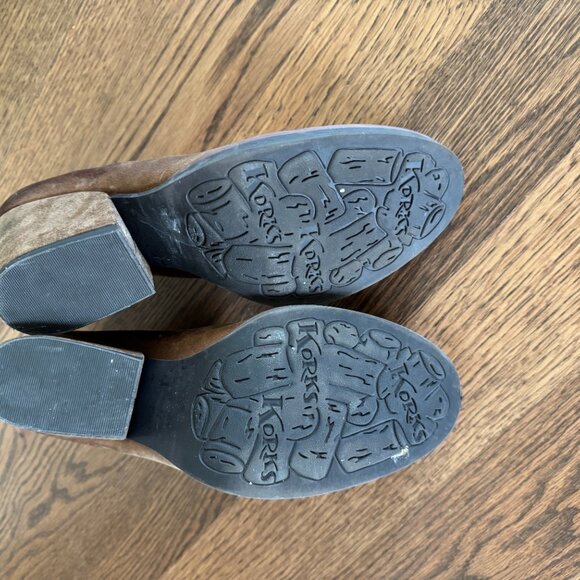 Korks Shamira Women's Distressed Brown Leather Deep V Heeled Ankle Boots Size 10 - Picture 3 of 4